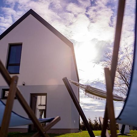 Siedlisko Na Wydmach, Domki Klimatyzowane Leba Bagian luar foto